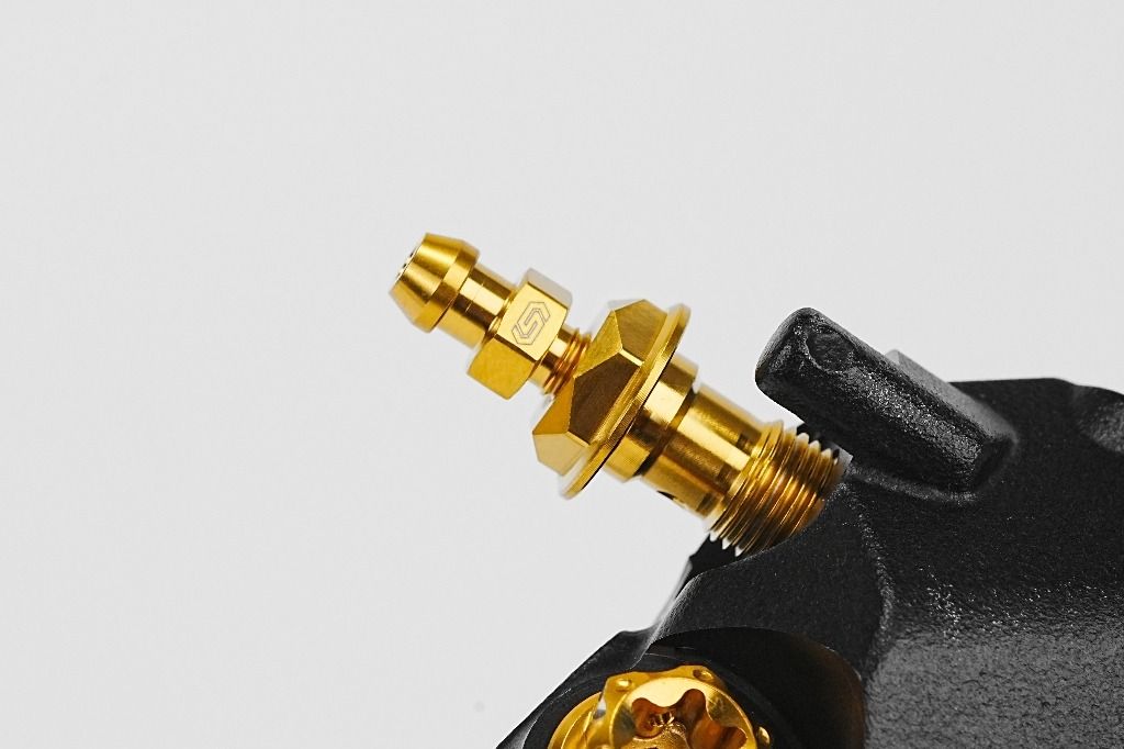 images/139669/BREMBO_M432_REAR_CALIPER_LATCH_TITANIUM_SCREW_SET-1.jpg