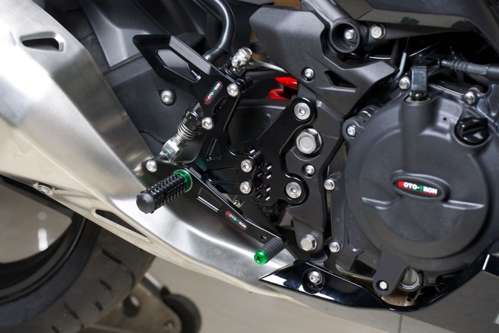 Rear Sets Kit