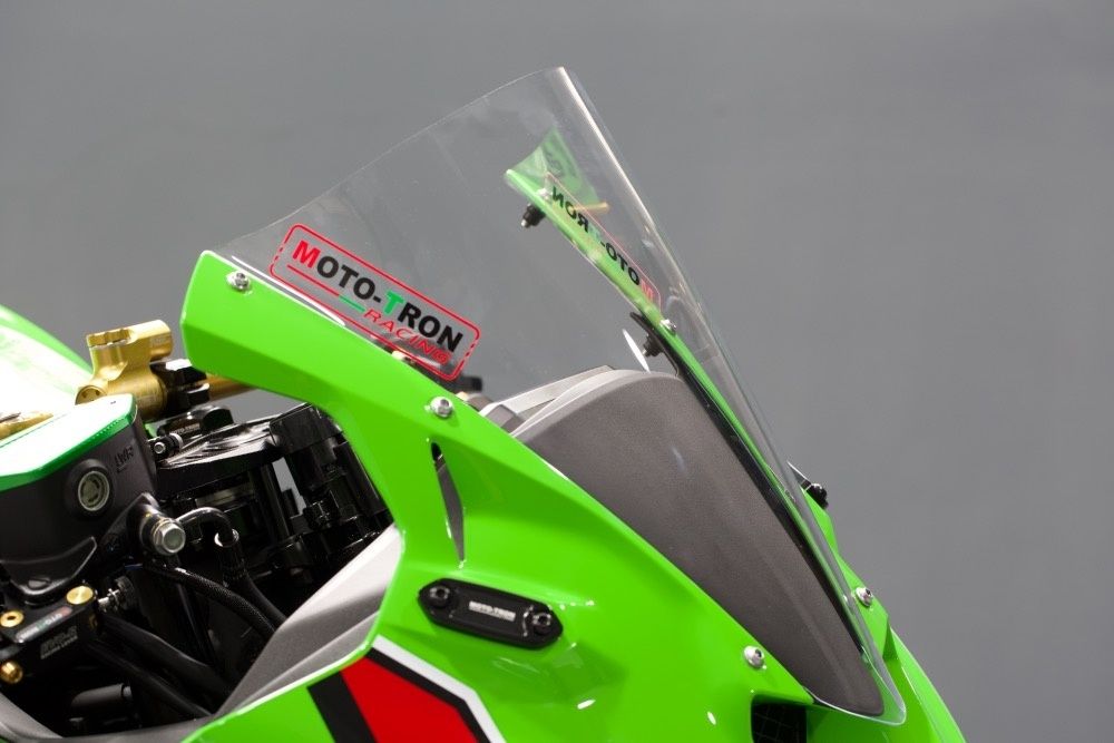 RACING Screen