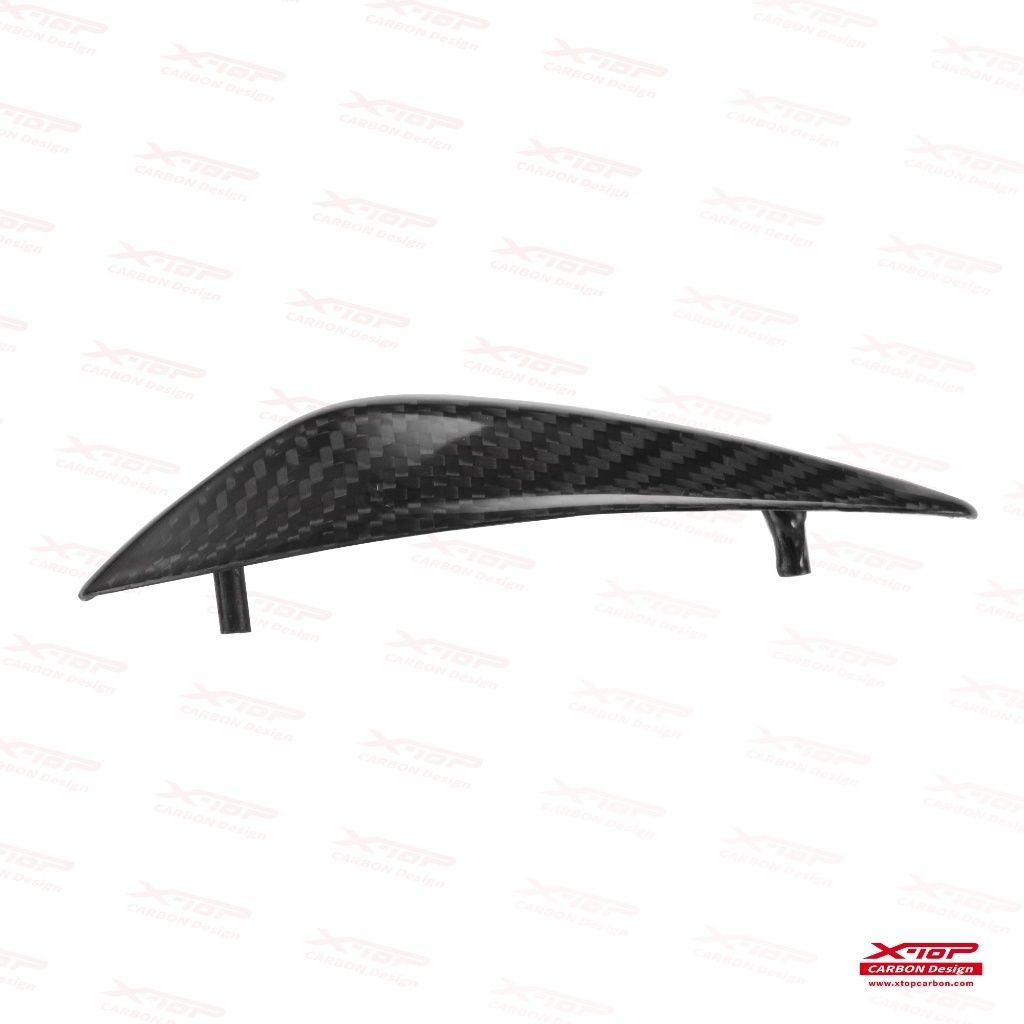 Front Fender Crest