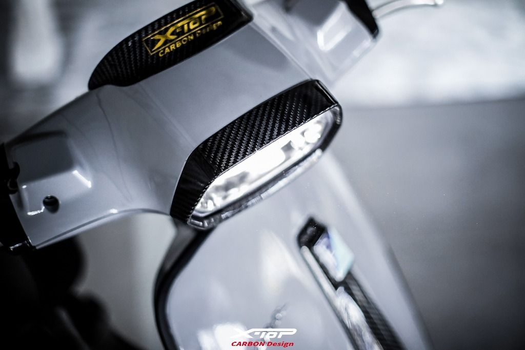 Headlight rim Sprint150