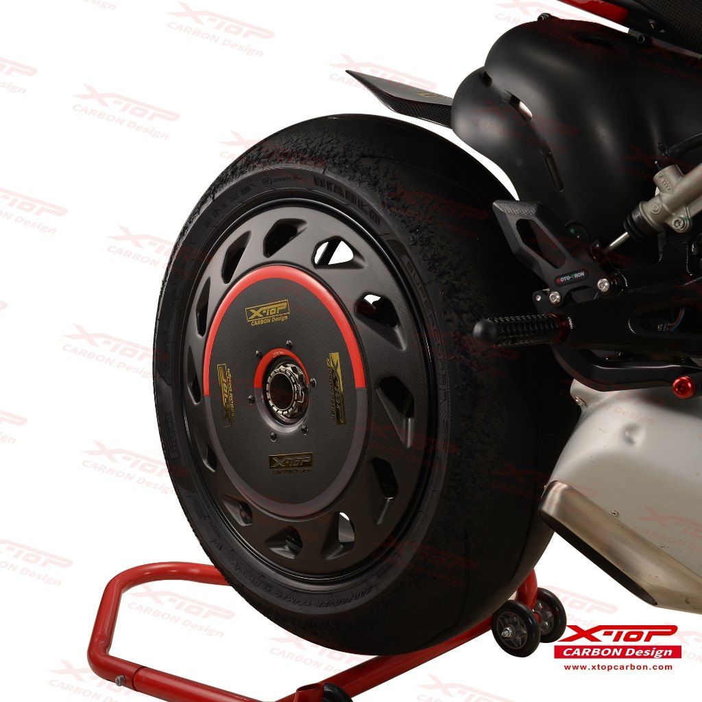 Rear wheel cover