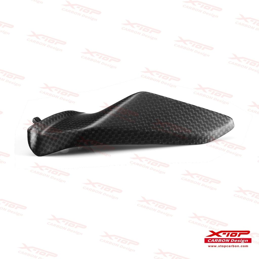 Carbon chain guard fins
