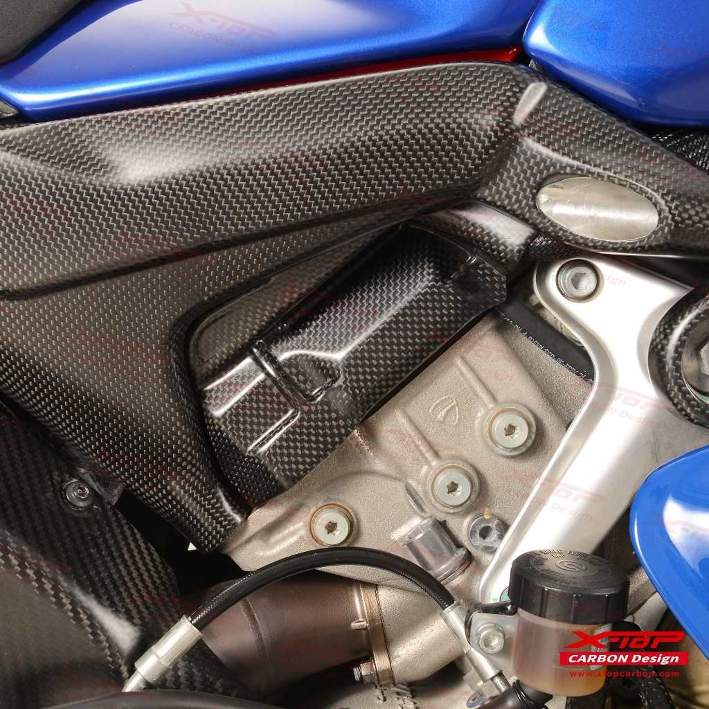 Engine head coverQuantity:Set