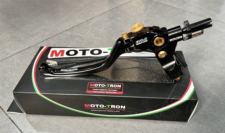 Clutch holder