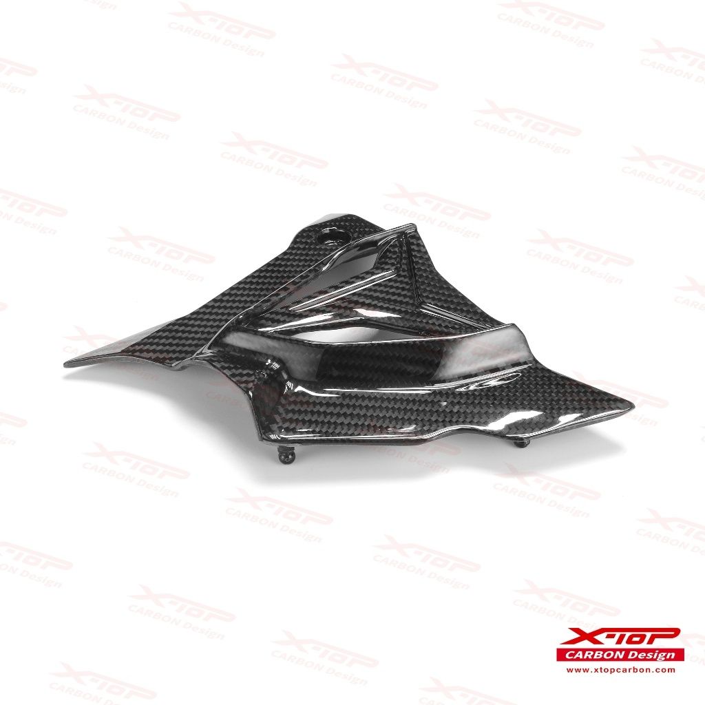 Front sprocket cover