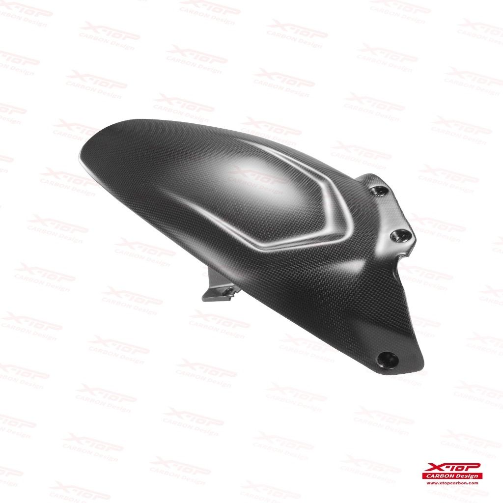 Dry carbon rear fender
