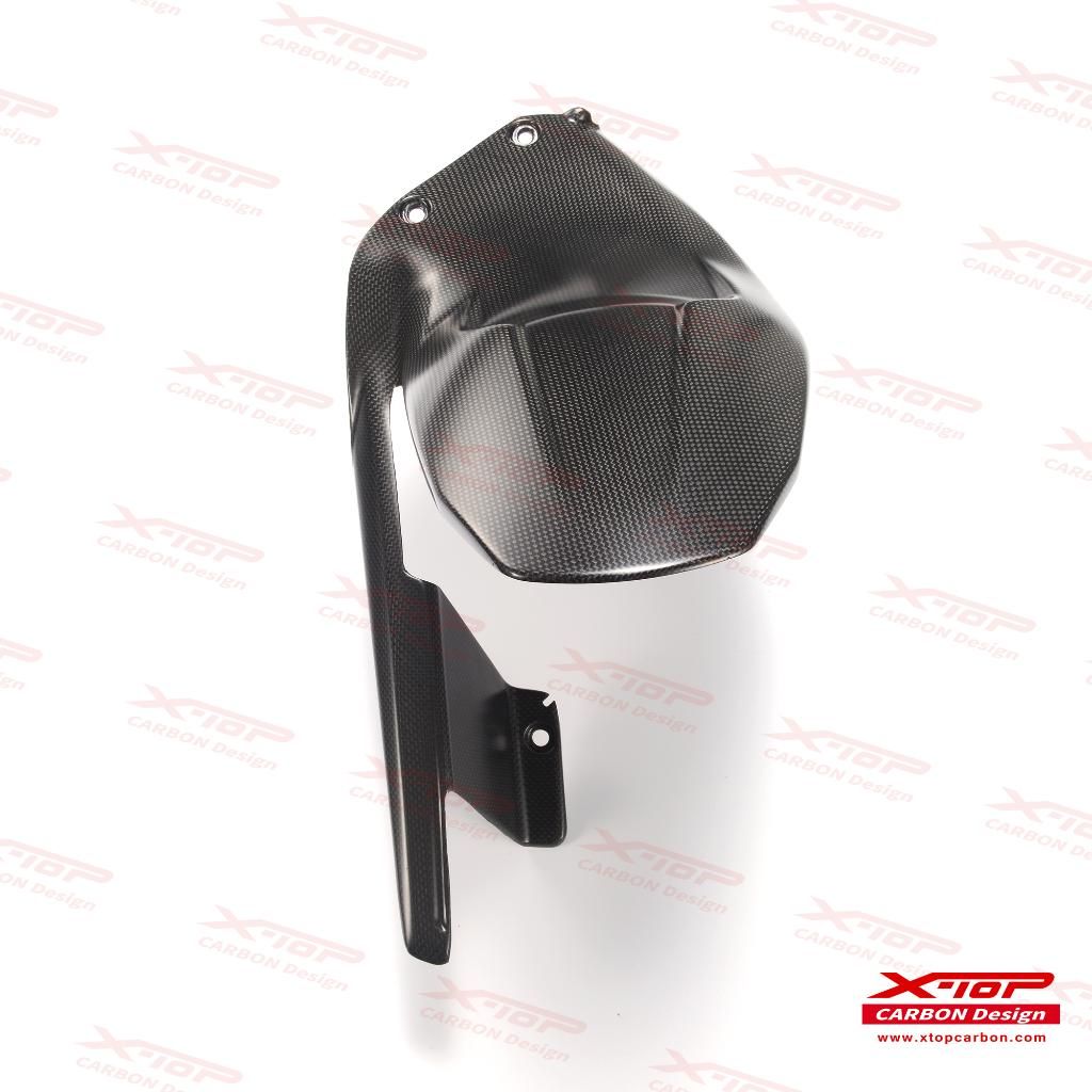 Wide rear fender (Compatible with AXIS Labs BitchExhaust System)