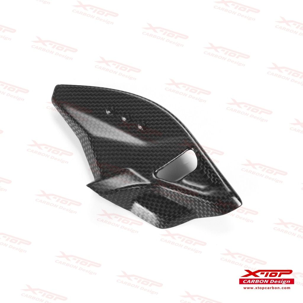 Tank side cover Hypermotard 698
