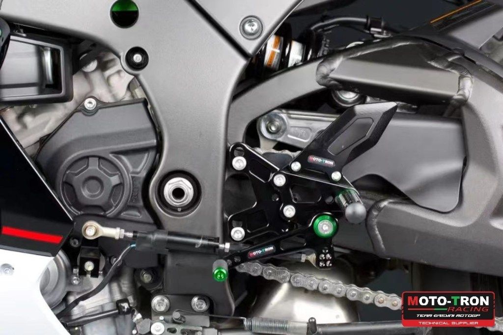 Racing back step kit