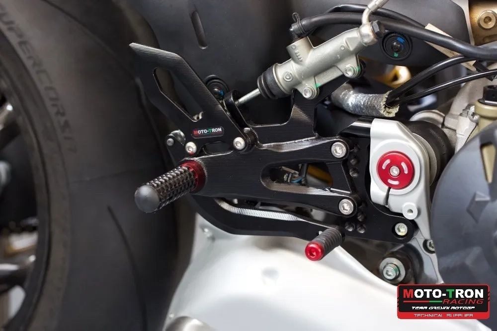 Rear Sets Kit