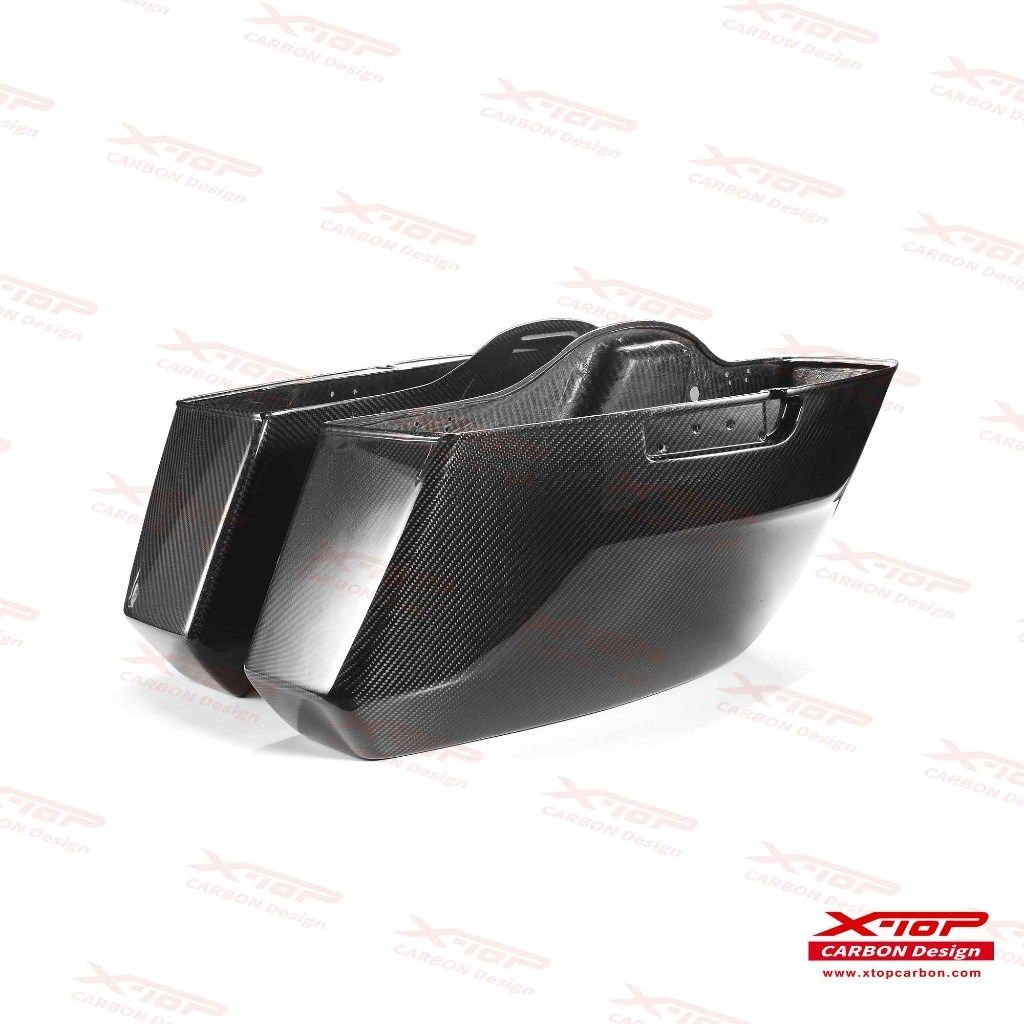 Carbon pannier case body