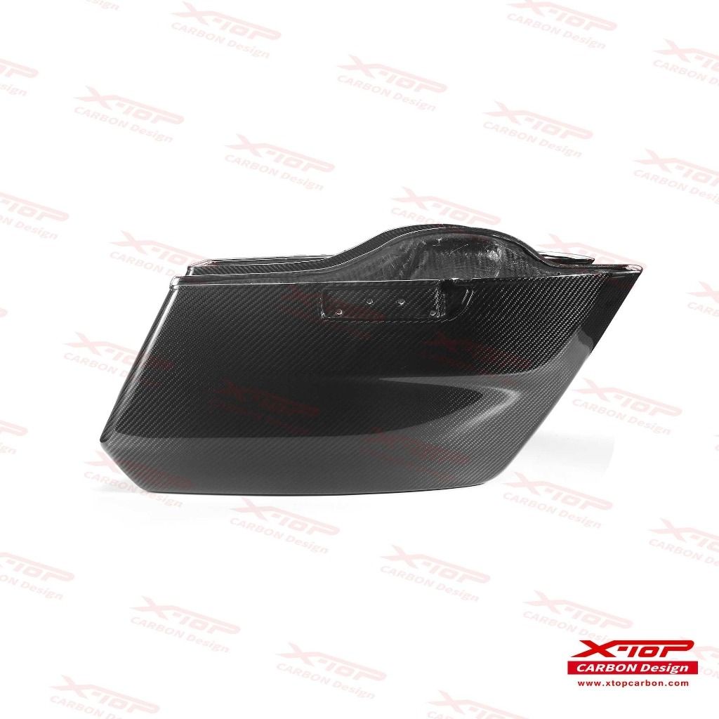 Carbon pannier case body