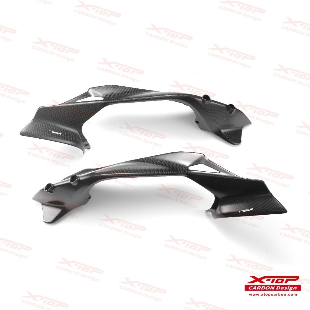 Tail Side Cowl