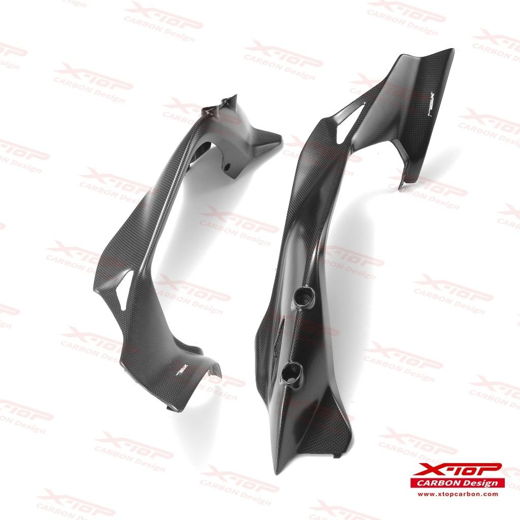 Tail Side Cowl
