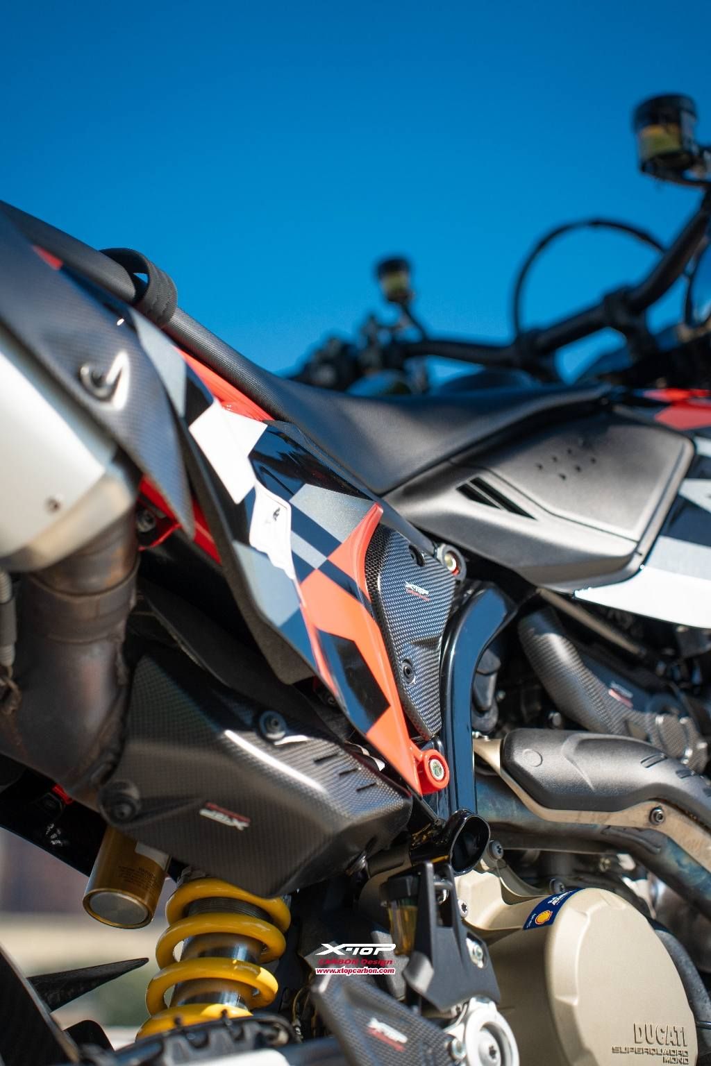MiddlePileHeat Guard Hypermotard 698
