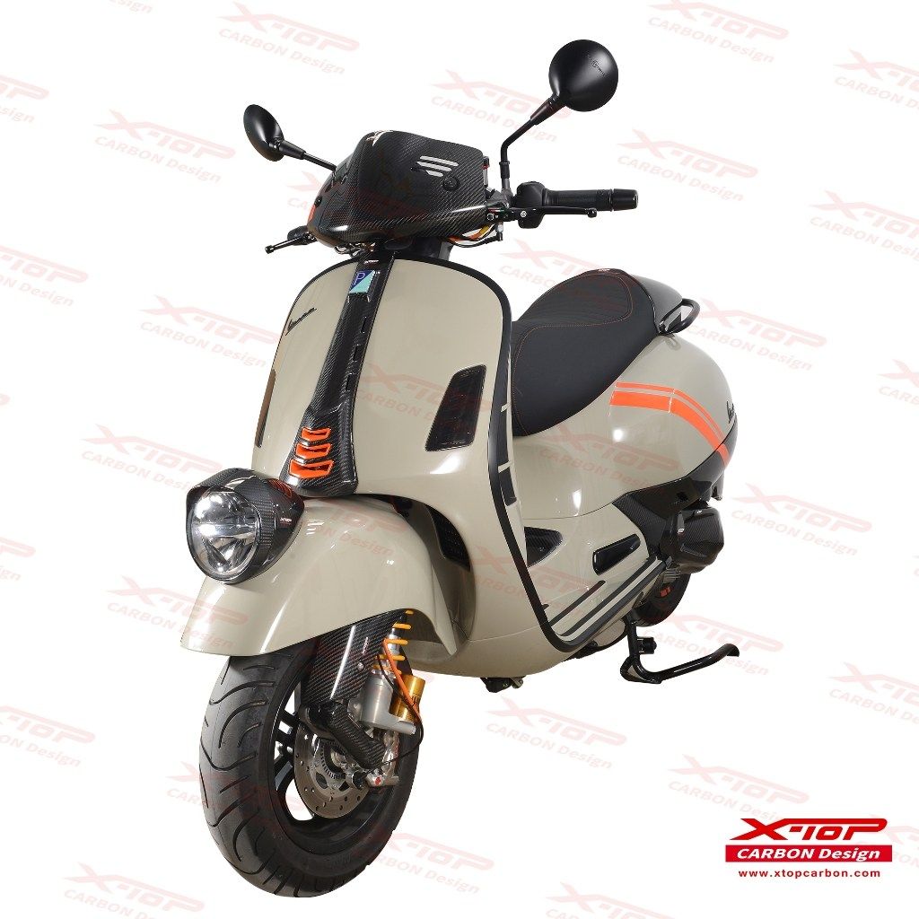 Carbon Windshield