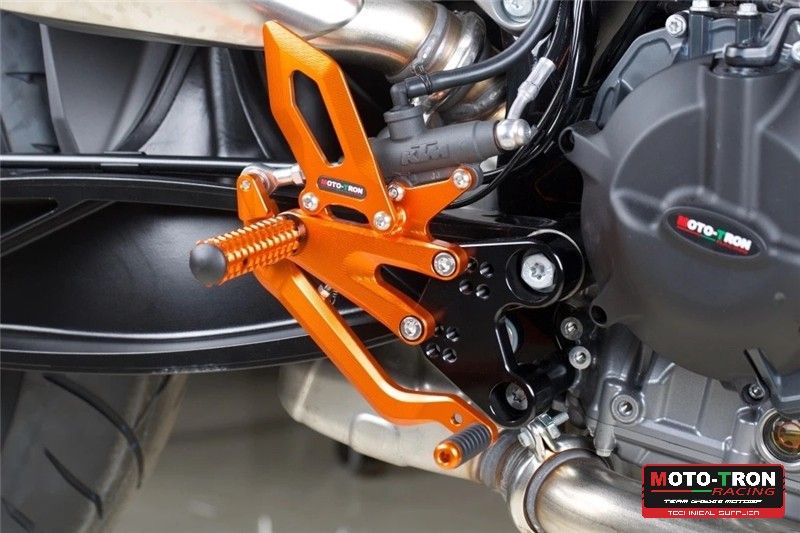 Rearsets Kit