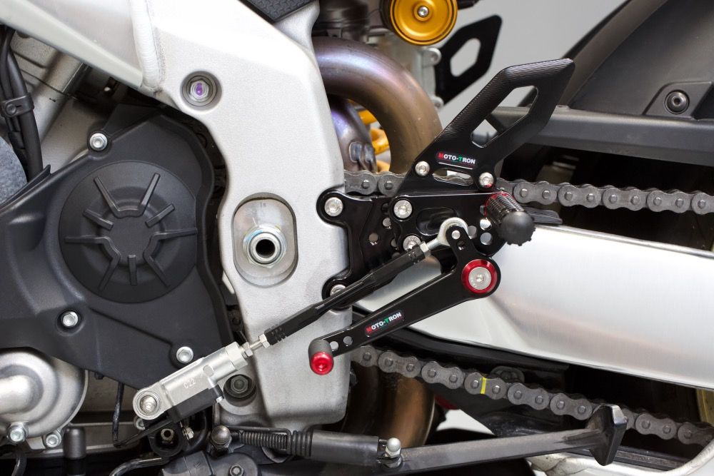 Rearsets Kit