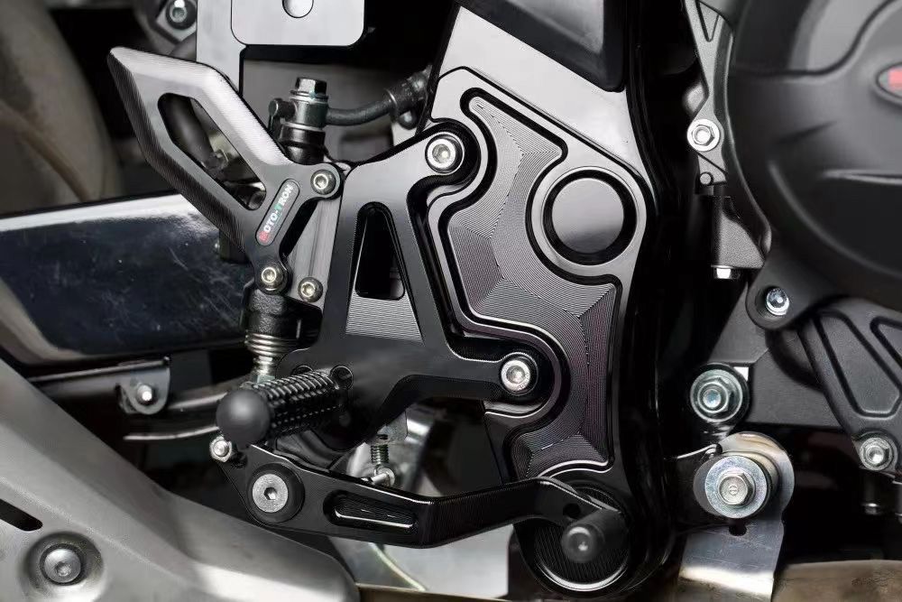 Rearsets Kit